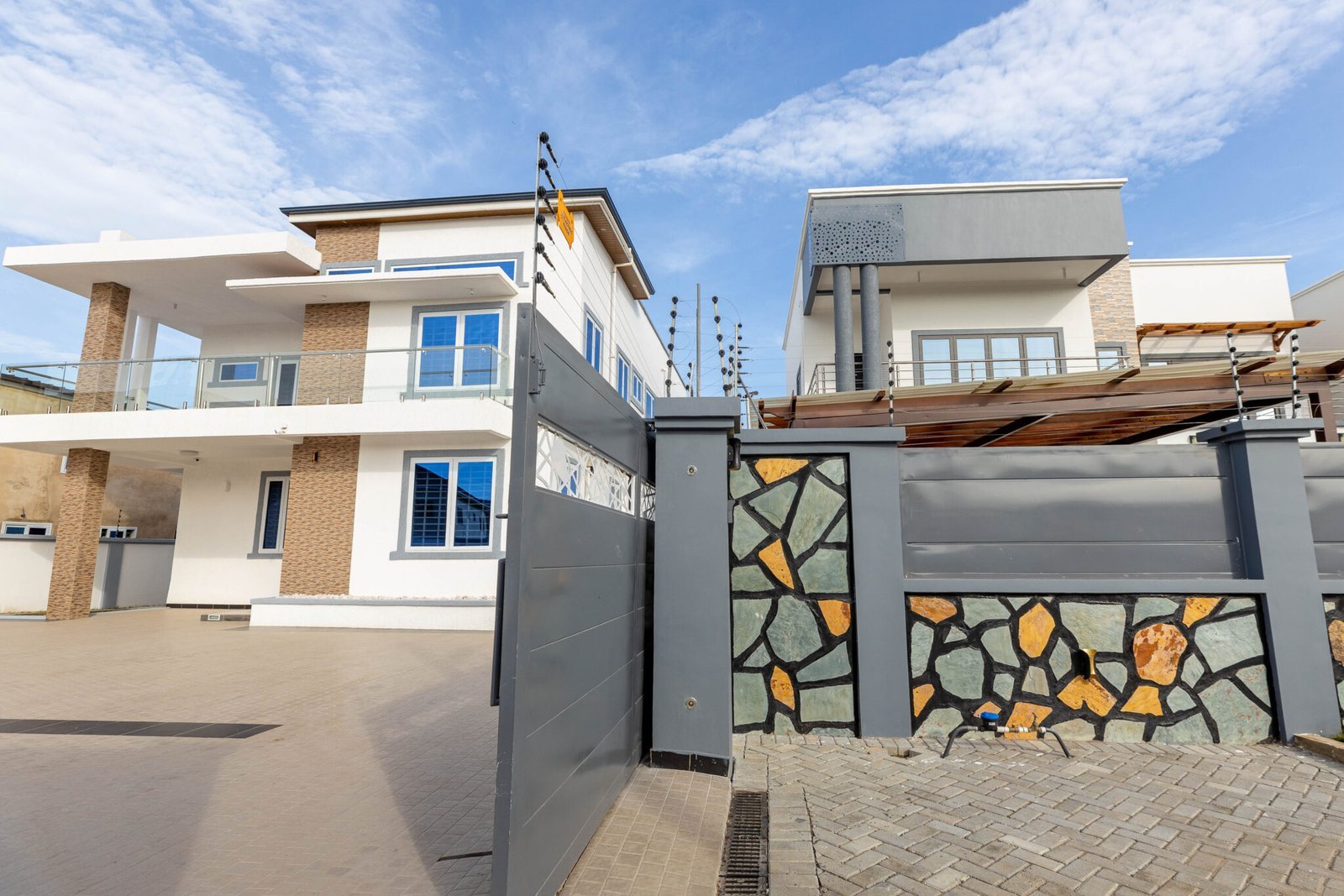 ParadiseViewEstates_113of399-1-2048×1366